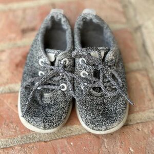 Smallbirds by allbirds size 9 kids